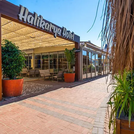 Halikarya & Restaurant 酒店 博德鲁姆