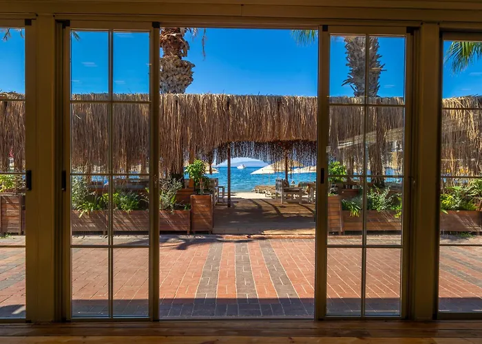 فندق Halikarya & Restaurant *