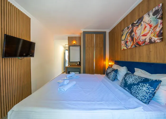 Halikarya & Restaurant