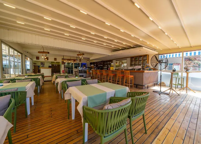 Ξενοδοχείο Halikarya & Restaurant